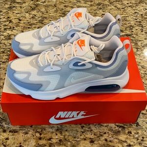 NWT Nike Air Max 200 SE size 10.5